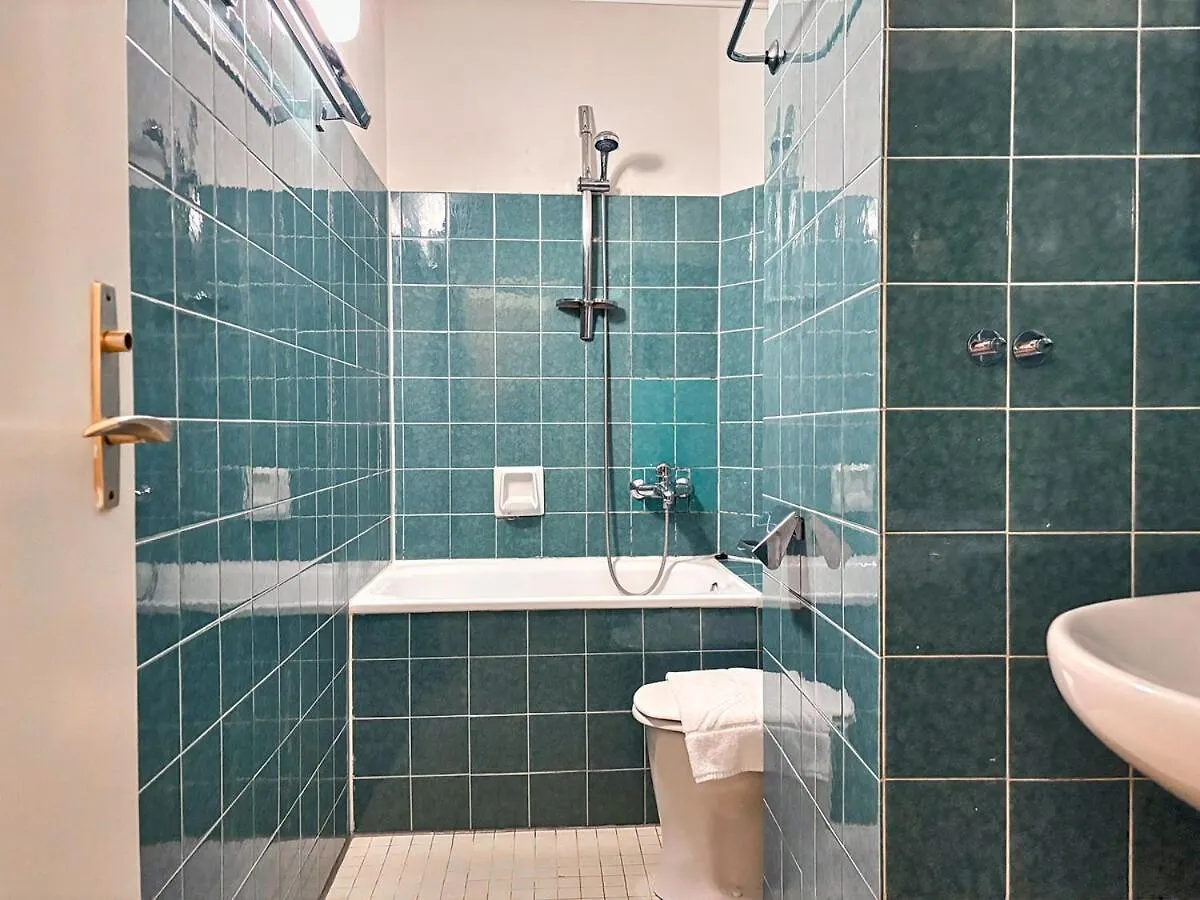 Apartman 4 Mins To Metro I Wifi I 15 Mins To Inner City Bécs Ausztria