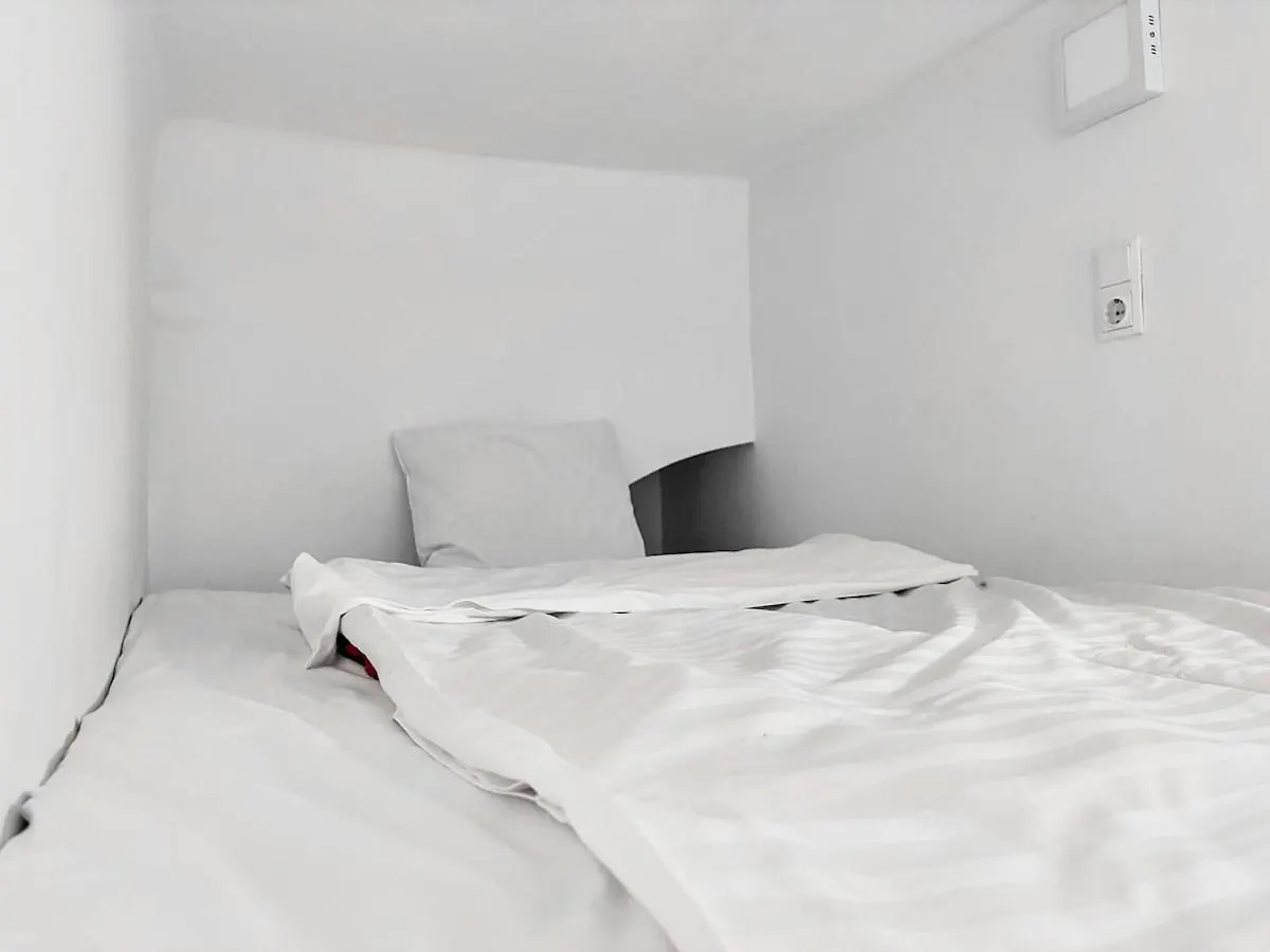 4 Mins To Metro I Wifi I 15 Mins To Inner City Bécs Apartman