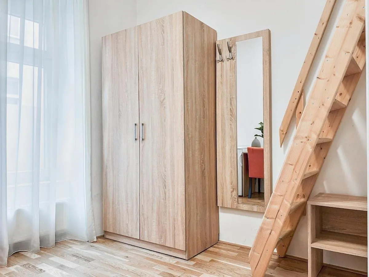 Apartment 4 Mins To Metro I Wifi I 15 Mins To Inner City Vienna Austria