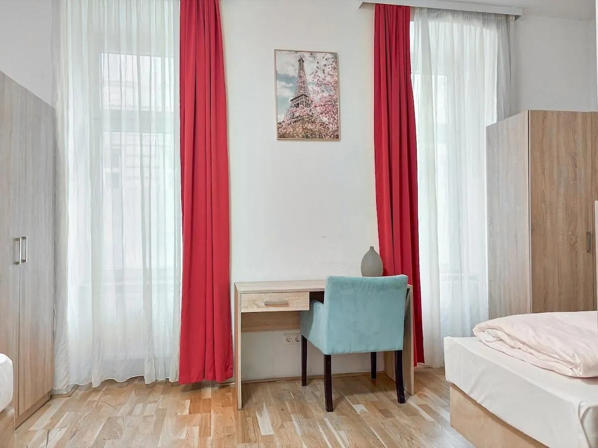 Apartment 4 Mins To Metro I Wifi I 15 Mins To Inner City Vienna